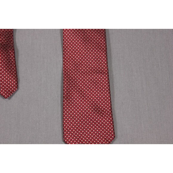 Donald J. Trump Red Silk Geometric Tie Signature Collection EUC 3" Wide - Picture 5 of 5